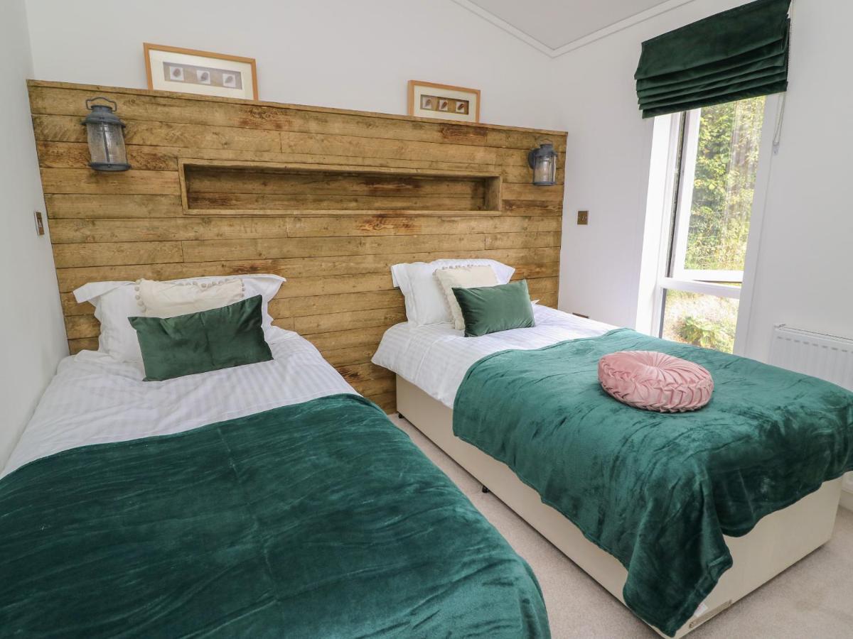 Ash Lodge Llanidloes Bagian luar foto